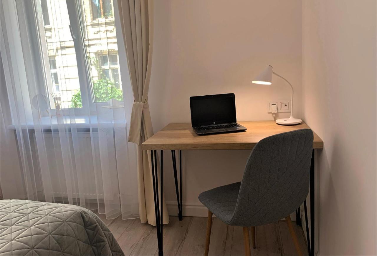Iris Apartment On Popovich Lviv Eksteriør bilde